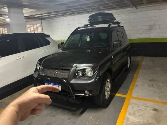 MITSUBISHI PAJERO 2.5 HD 4X4 8V TURBO INTERCOOLER DIESEL 4P MANUAL MITSUBISHI PAJERO 2.5 HD 4X4 8V TURBO INTERCOOLER DIESEL 4P MANUAL